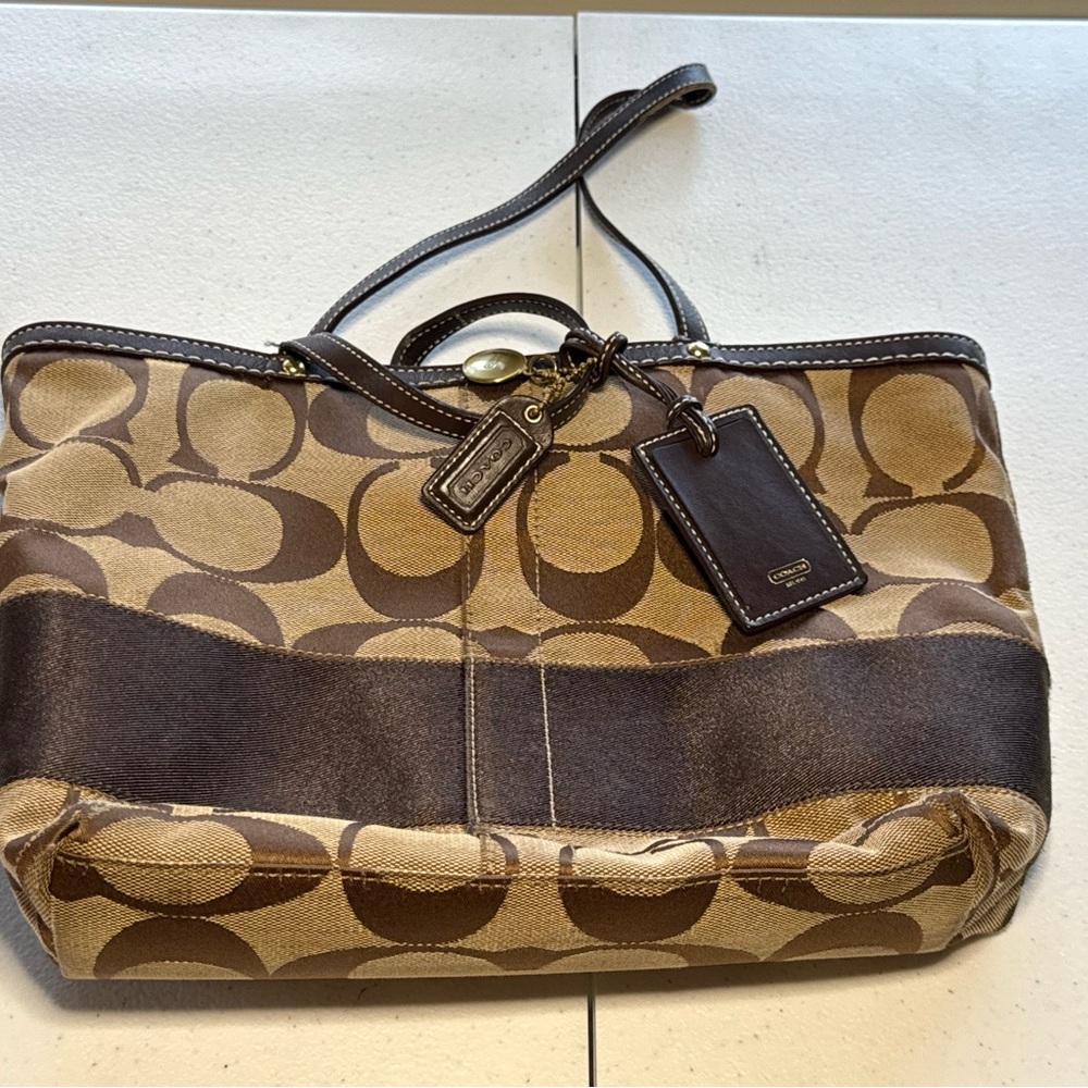 Coach Signature Strip Shoulder Tote - Brown